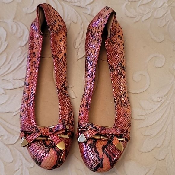 Gorgeous Stuart Weitzman Lynx Melon Iris Snakeskin Ballet Flats - Picture 10 of 16